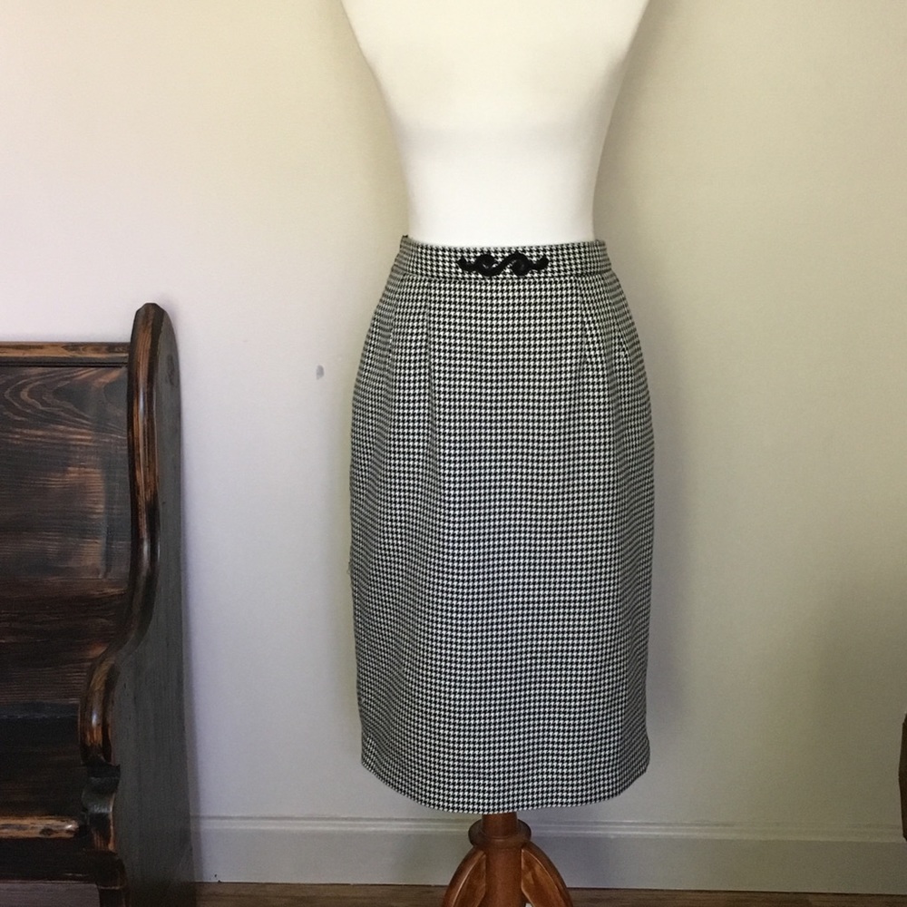 🎉 Vintage Houndstooth Pencil Skirt with Pockets - Picture 7 of 8